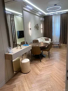 Kirayə verilir 2 otaqlı mənzil 75 m² — Bakı 2 otaq 75.00 m²