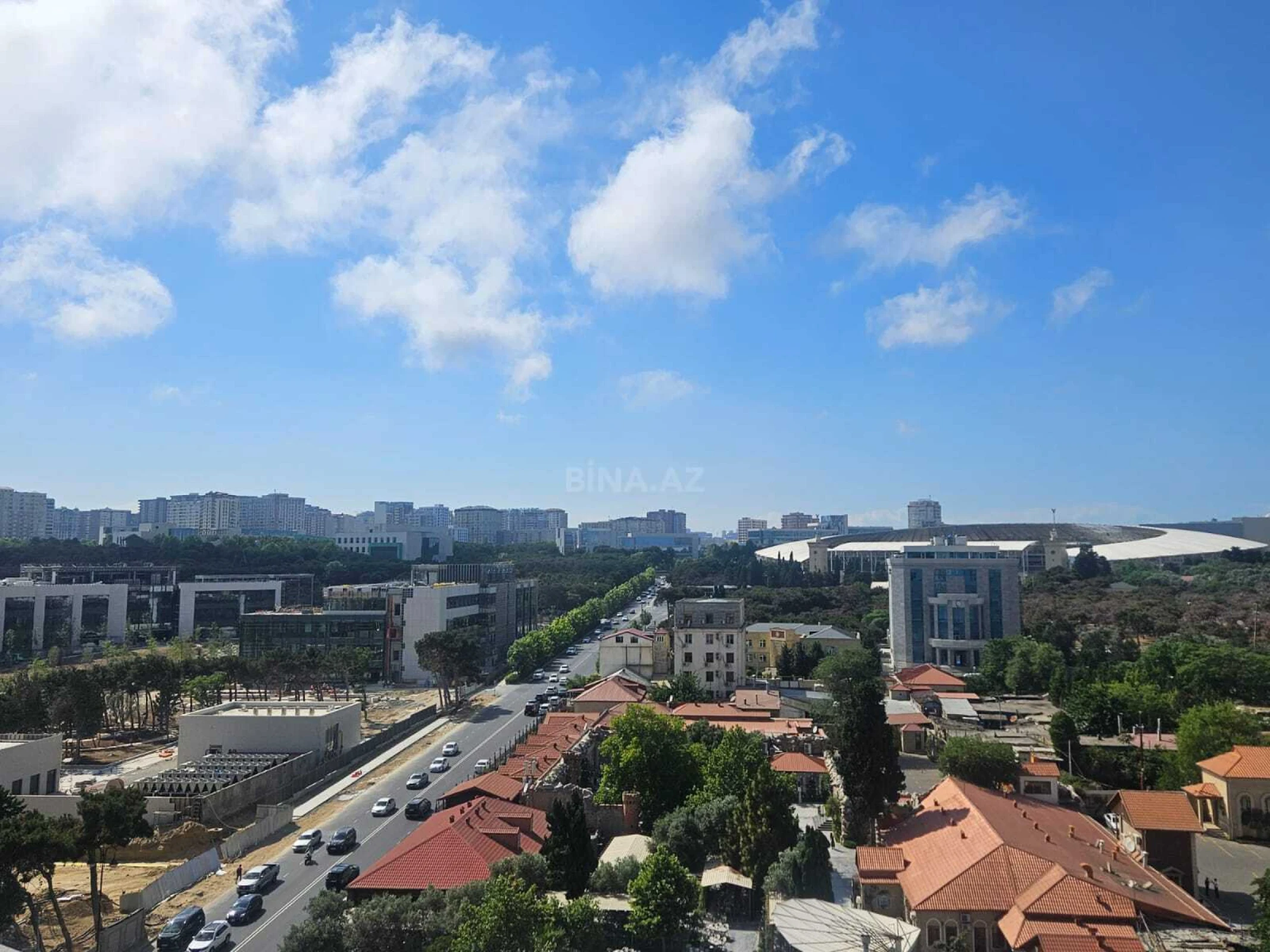 Satılır 3 otaqlı mənzil 107 m²