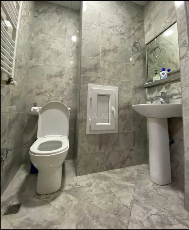 Satılır 3 otaqlı mənzil 107 m²