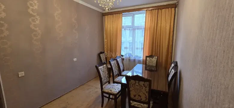 Kirayə verilir 2 otaqlı mənzil 50 m²