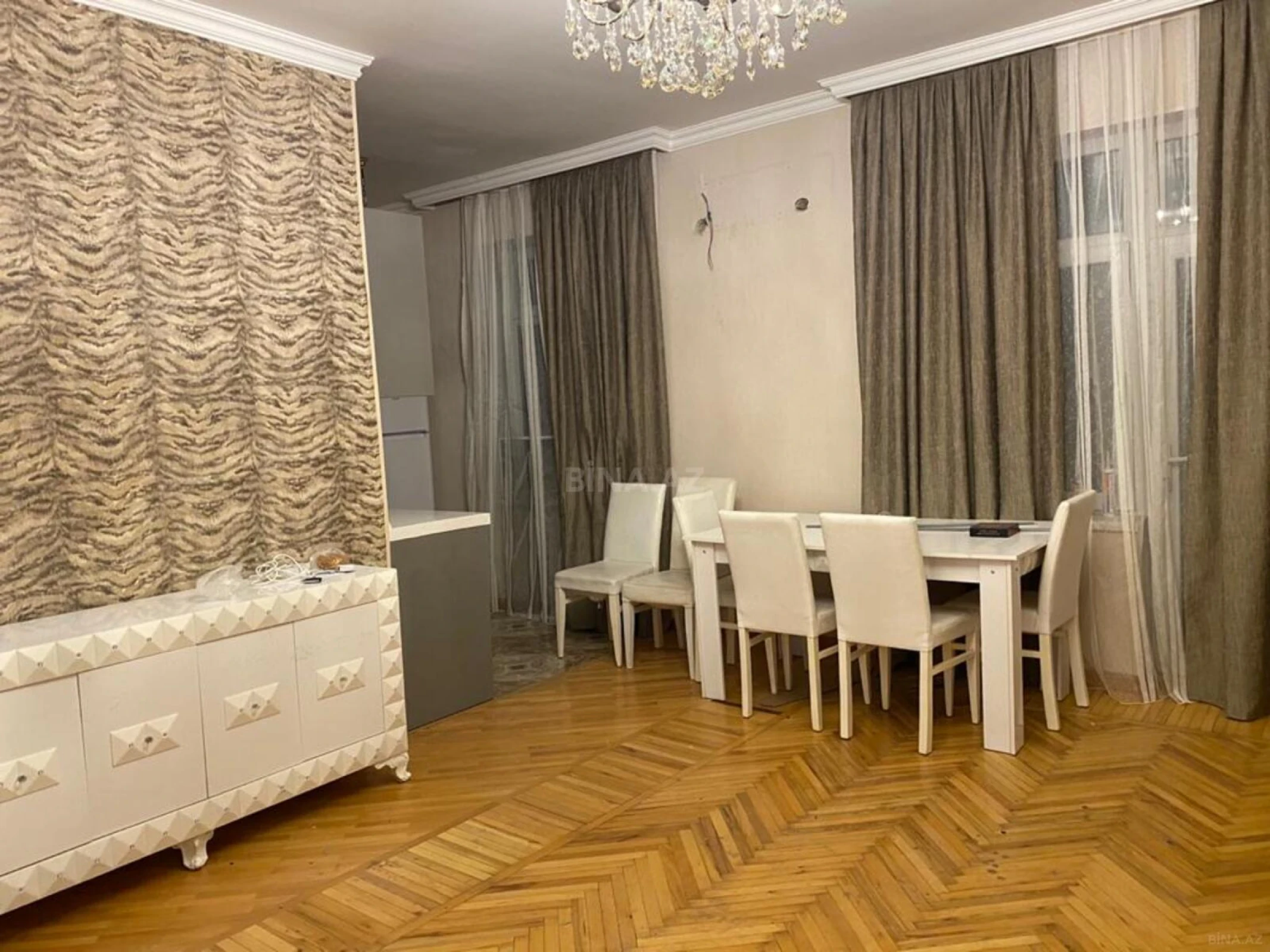 Satılır 2 otaqlı mənzil 60 m²