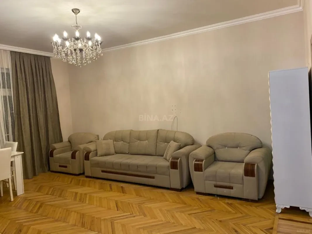 Satılır 2 otaqlı mənzil 60 m²