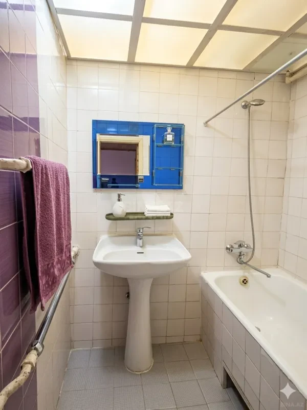 Satılır 2 otaqlı mənzil 60 m²