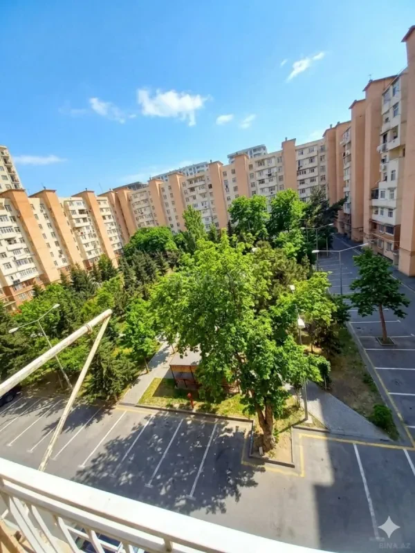 Satılır 2 otaqlı mənzil 60 m²
