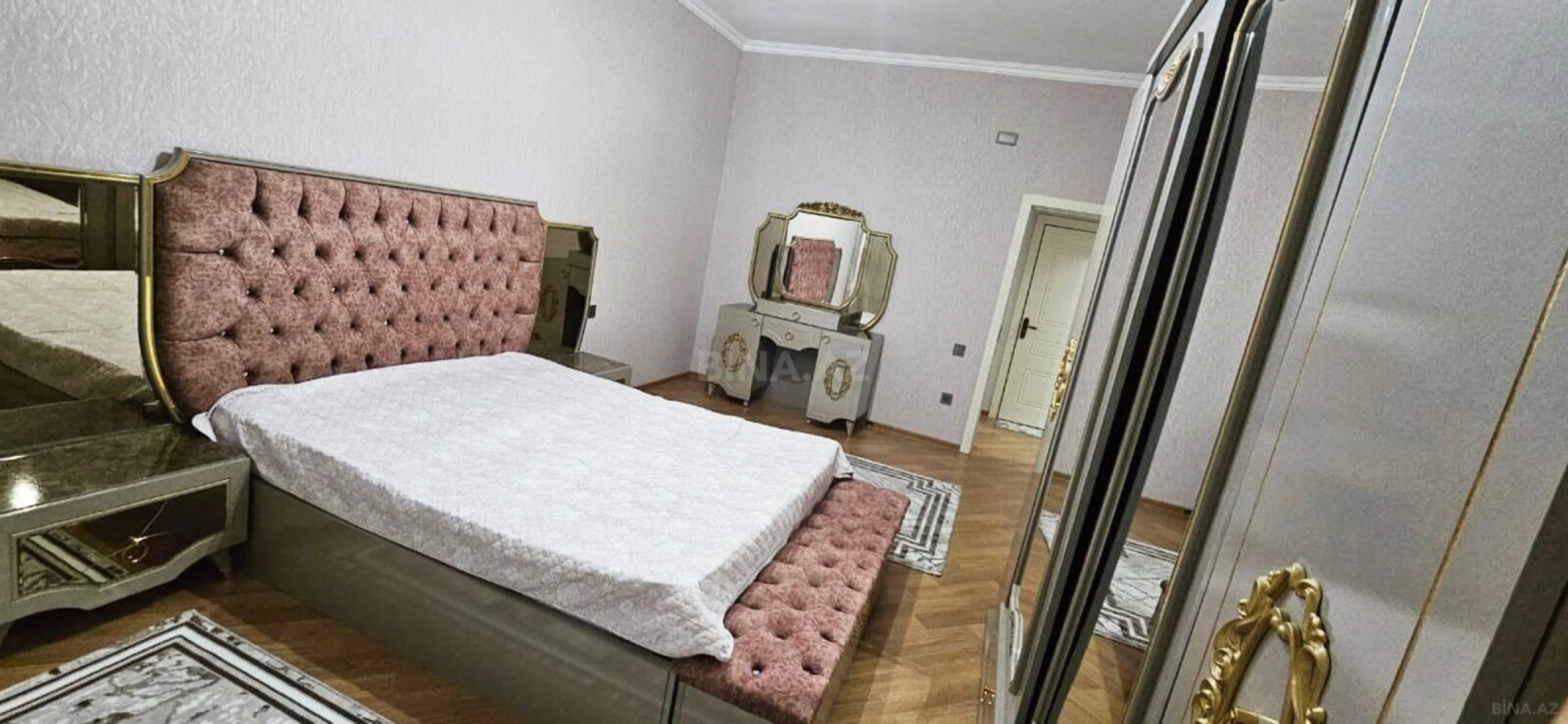 Kirayə verilir 3 otaqlı mənzil 125 m²