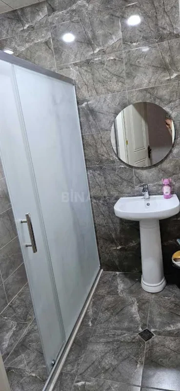 Kirayə verilir 3 otaqlı mənzil 125 m²