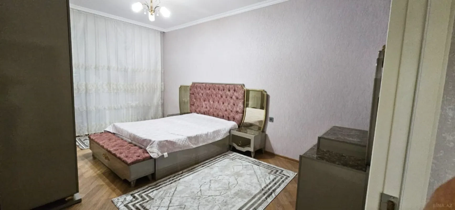 Kirayə verilir 3 otaqlı mənzil 125 m²