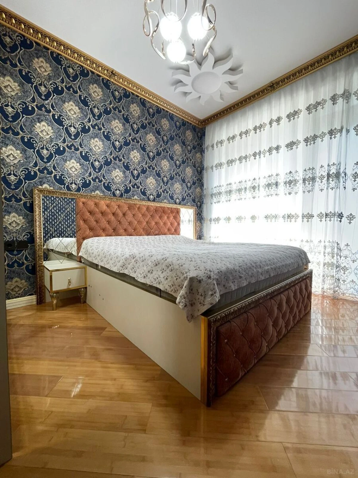 Kirayə verilir 2 otaqlı mənzil 60 m²