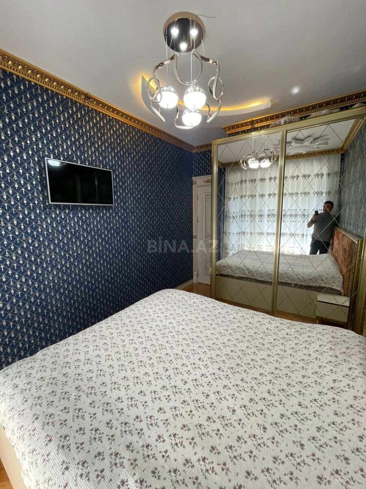 Kirayə verilir 2 otaqlı mənzil 60 m²