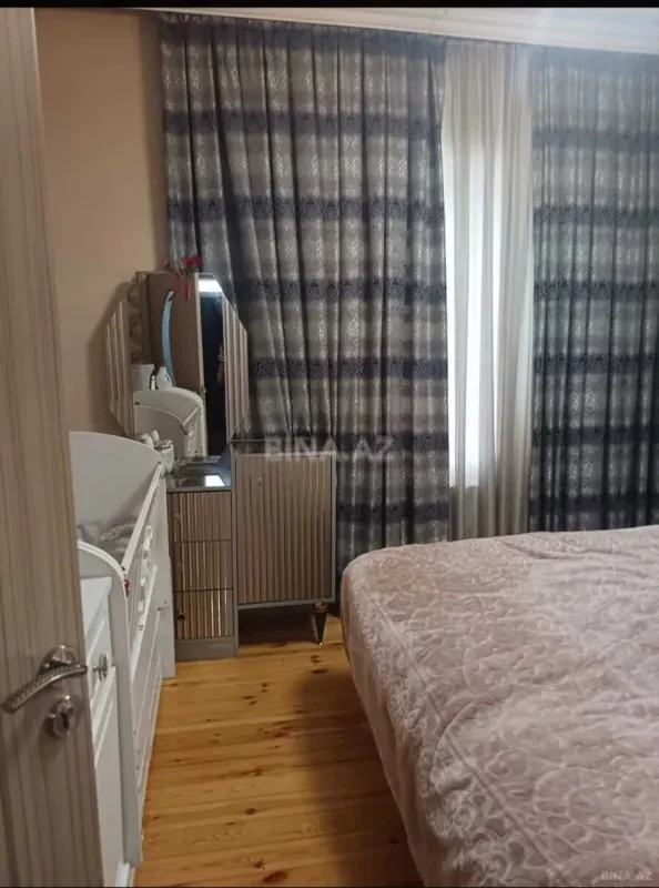 Satılır 2 otaqlı həyət evi 67 m²