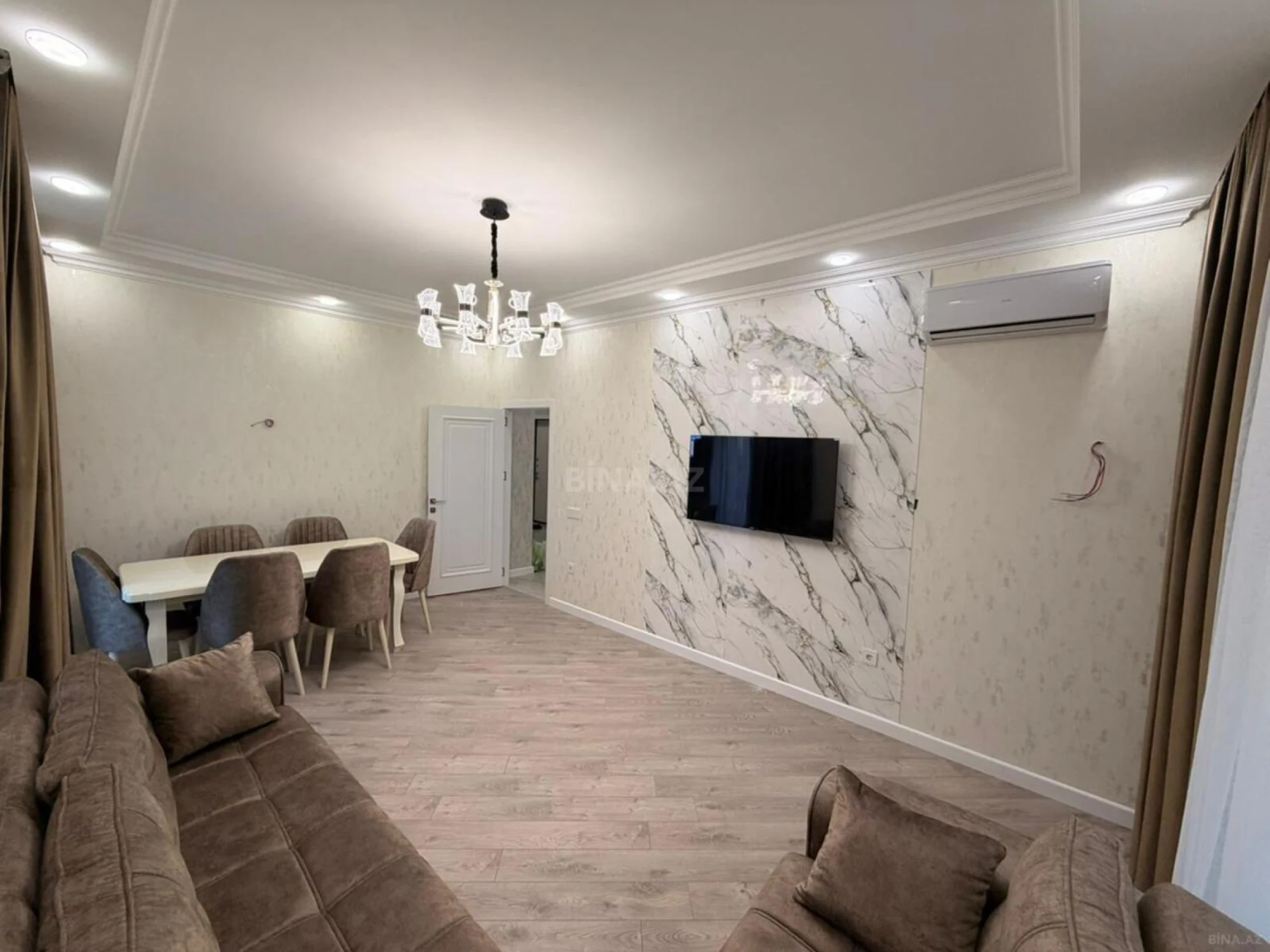 Kirayə verilir 2 otaqlı mənzil 100 m²