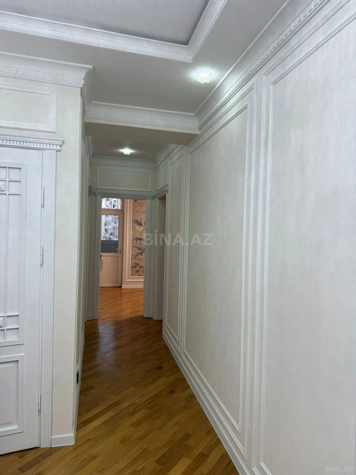 Kirayə verilir 3 otaqlı mənzil 103 m²