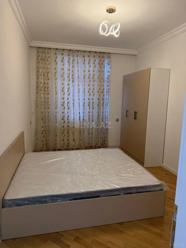 Kirayə verilir 3 otaqlı mənzil 103 m²