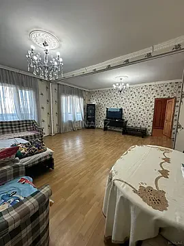 Kirayə verilir 4 otaqlı mənzil 115 m²