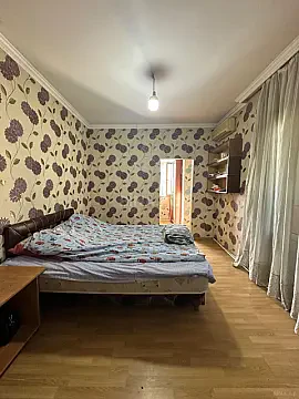 Kirayə verilir 4 otaqlı mənzil 115 m²