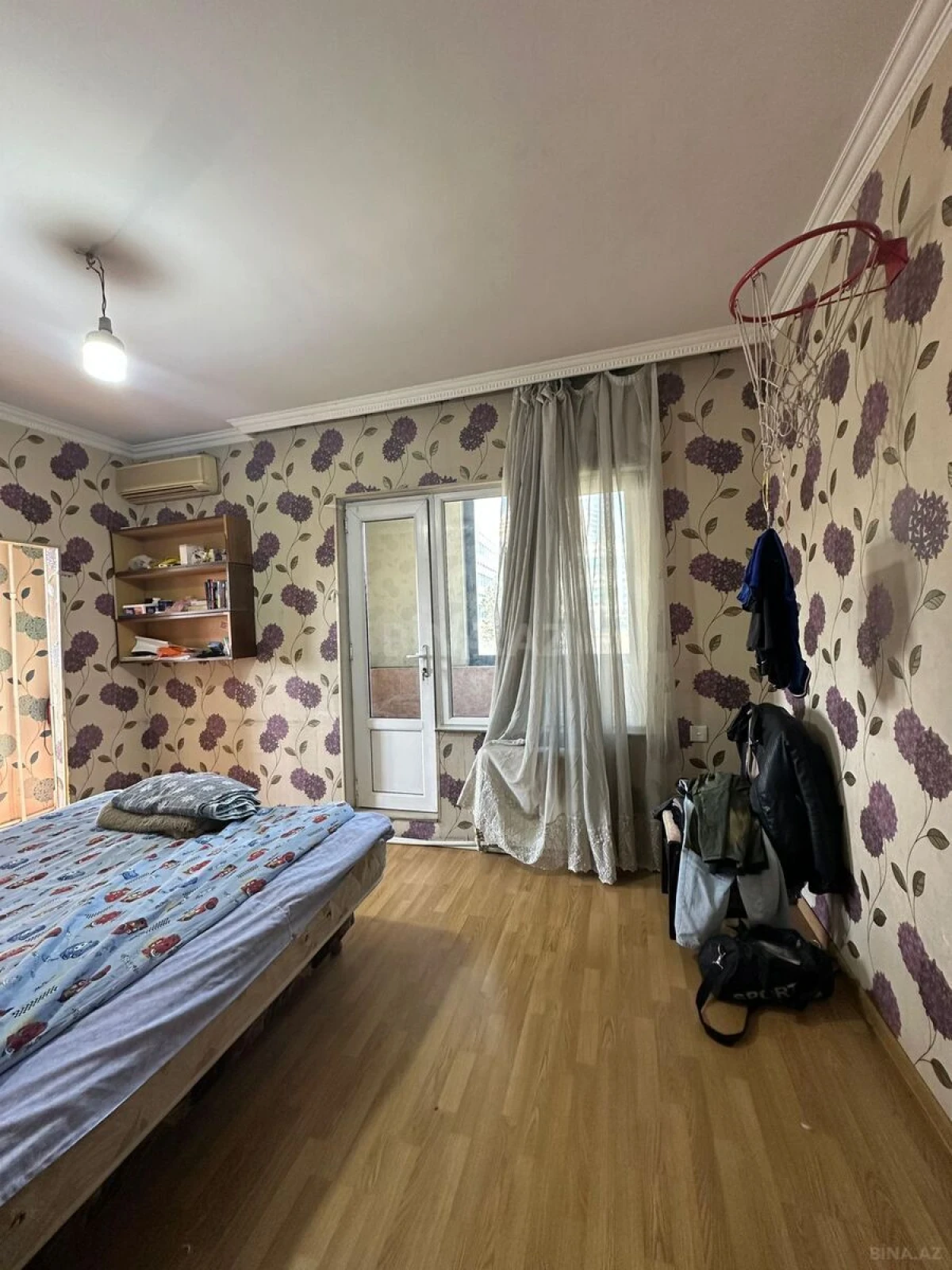 Kirayə verilir 4 otaqlı mənzil 115 m²