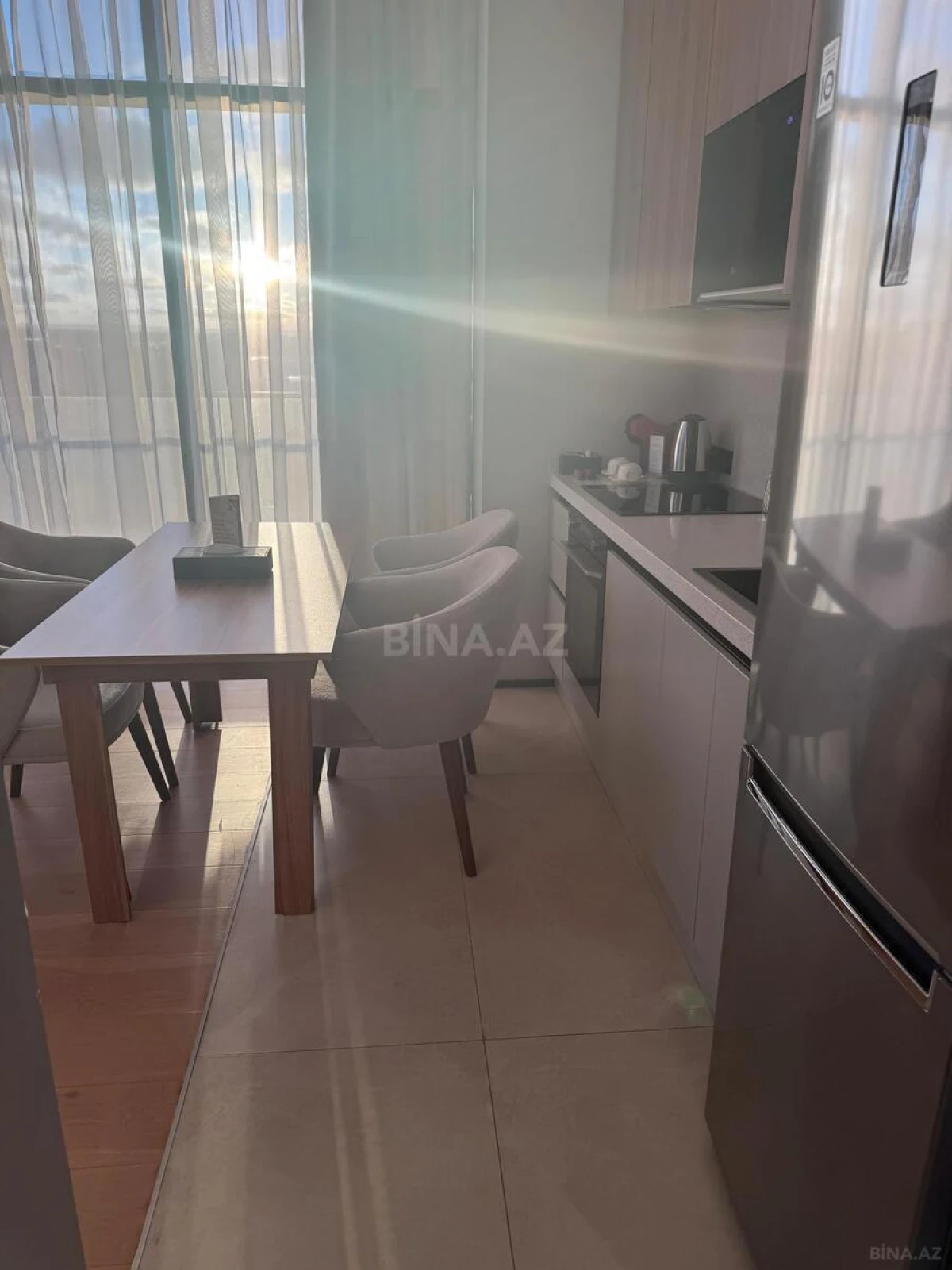 Satılır 2 otaqlı mənzil 78 m²