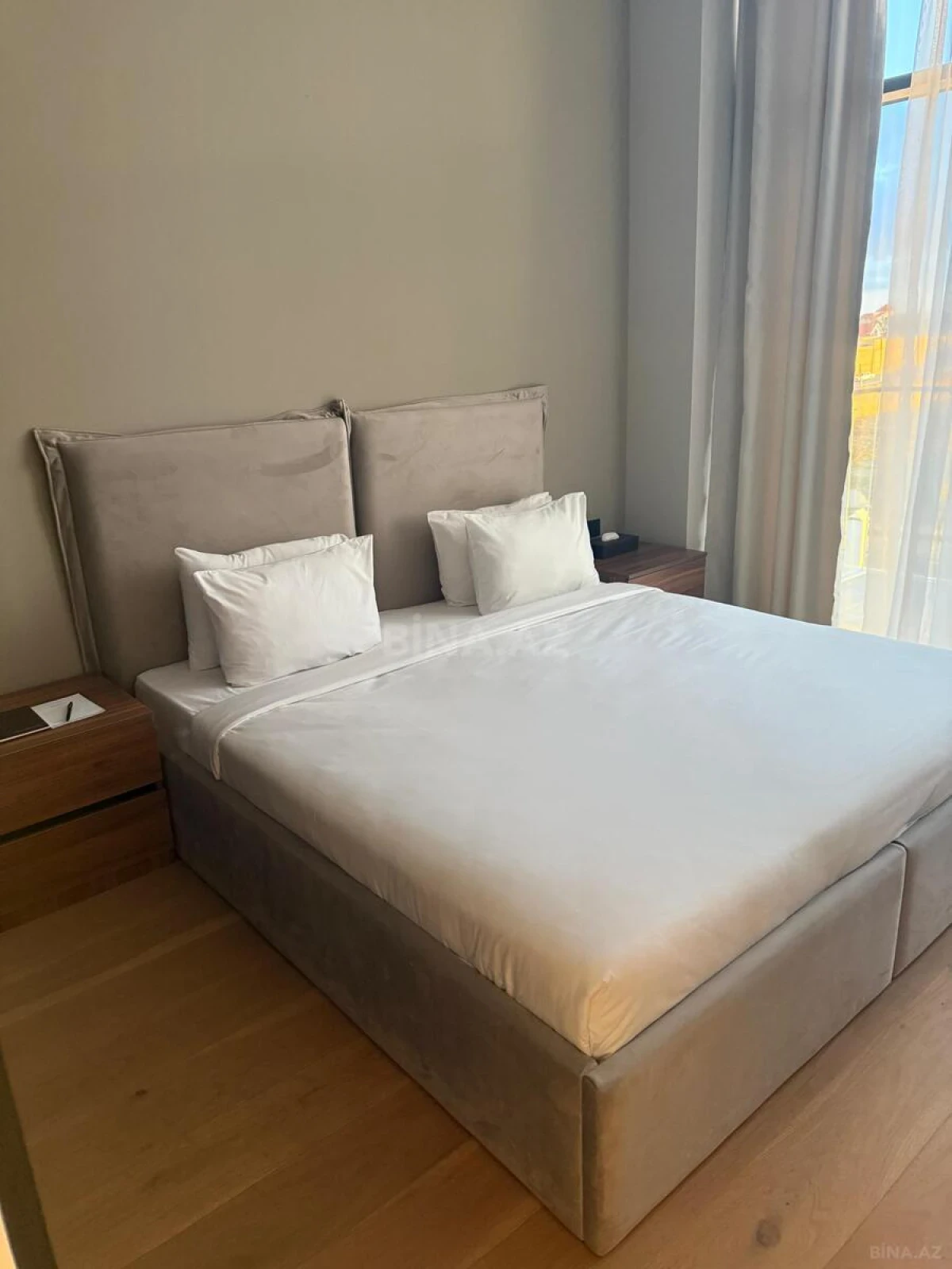 Satılır 2 otaqlı mənzil 78 m²