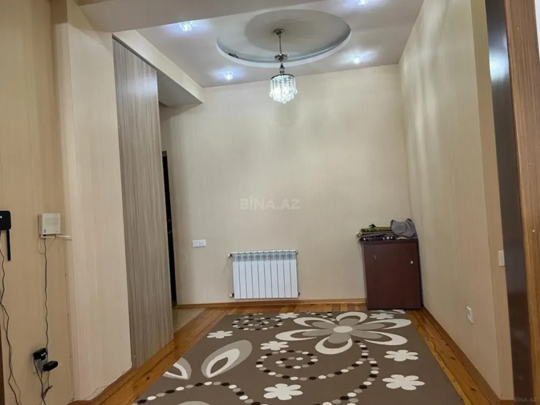 Satılır 3 otaqlı mənzil 111 m²