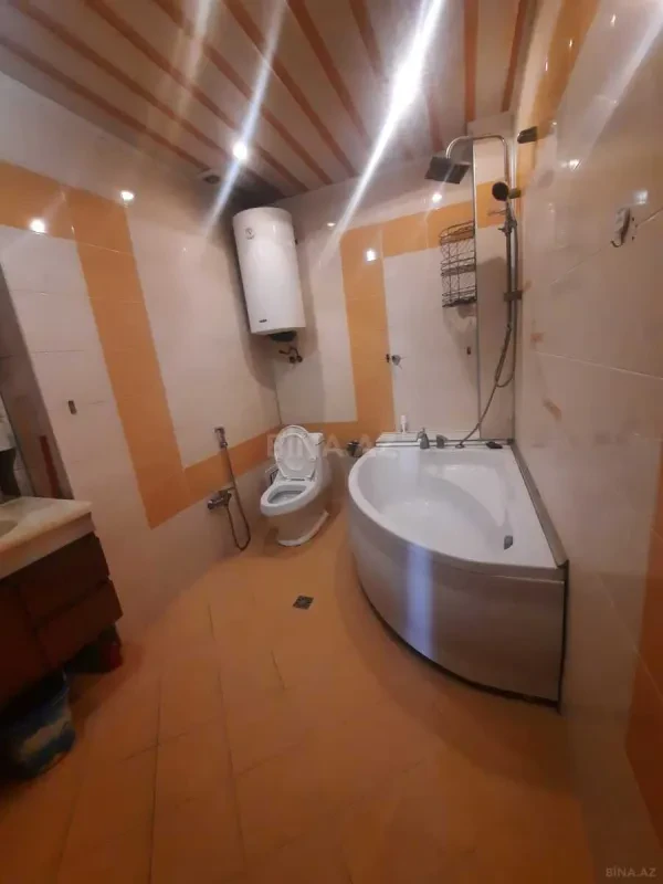 Kirayə verilir 2 otaqlı mənzil 76 m²