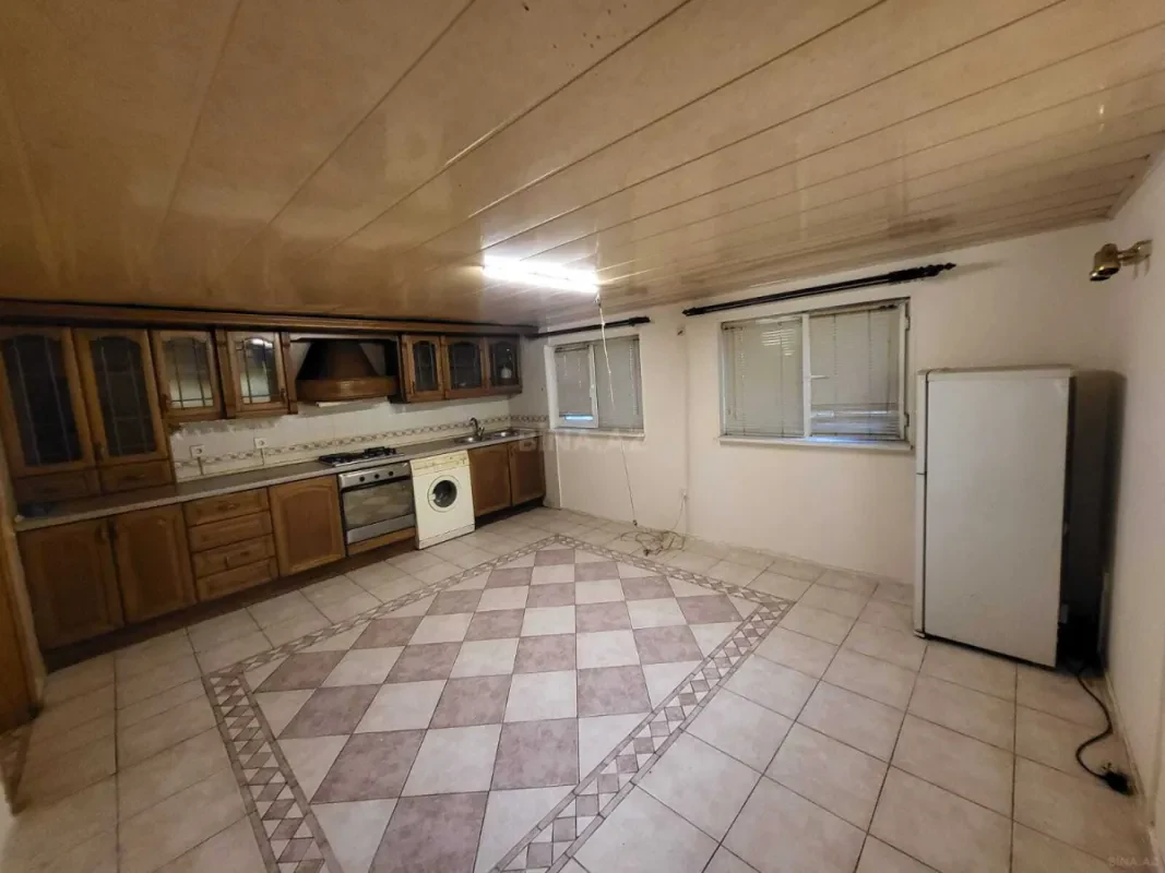Kirayə verilir 3 otaqlı ofis 100 m²
