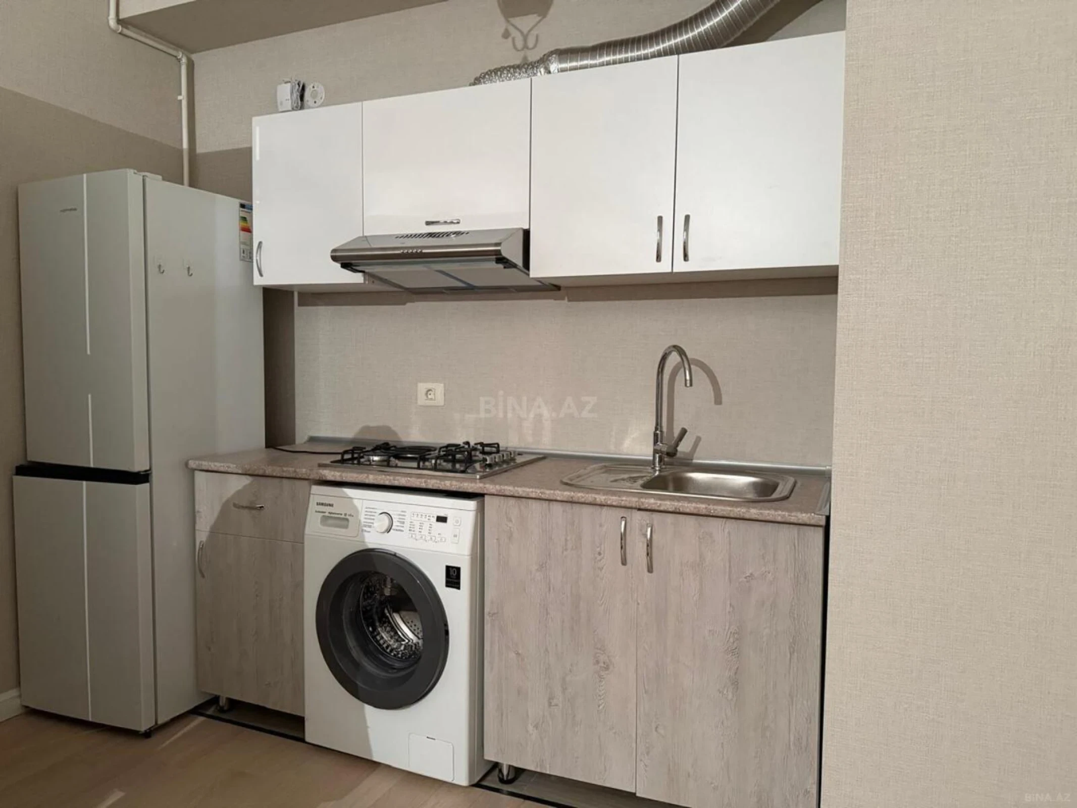 Kirayə verilir 2 otaqlı mənzil 50 m²