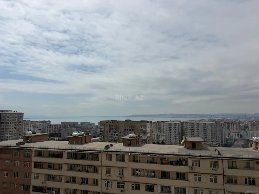 Satılır 3 otaqlı mənzil 71 m²