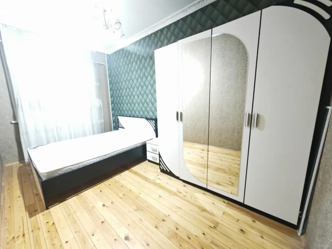 Kirayə verilir 2 otaqlı mənzil 58 m²