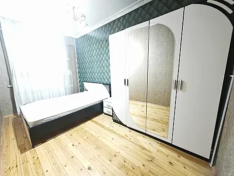 Kirayə verilir 2 otaqlı mənzil 58 m²