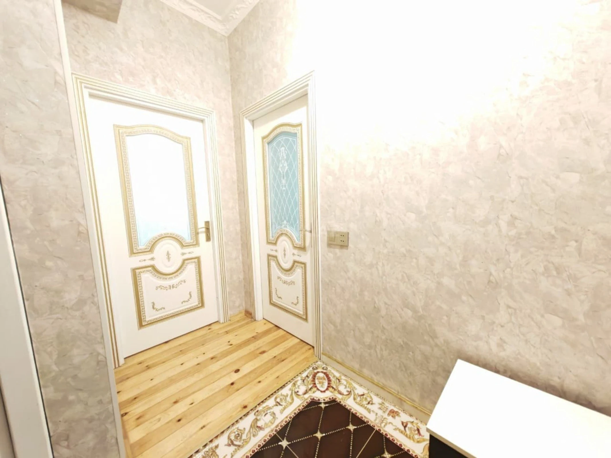 Kirayə verilir 2 otaqlı mənzil 58 m²