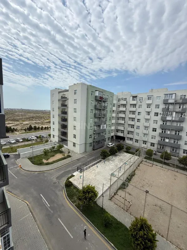 Satılır 3 otaqlı mənzil 70 m²