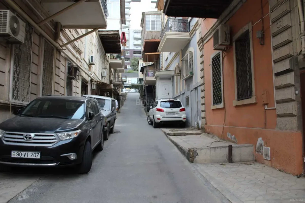Kirayə verilir 3 otaqlı mənzil 80 m²