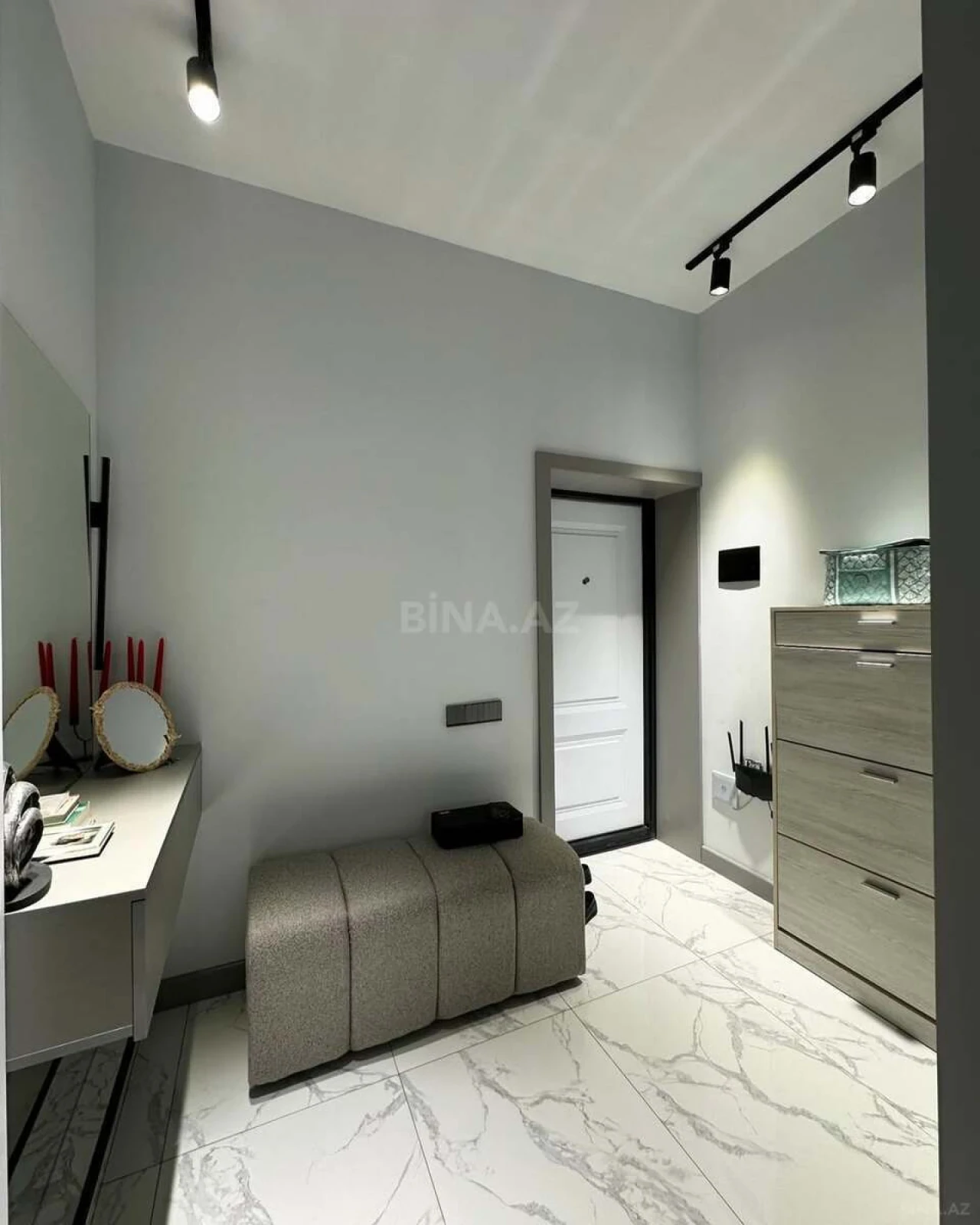 Kirayə verilir 2 otaqlı mənzil 70 m²