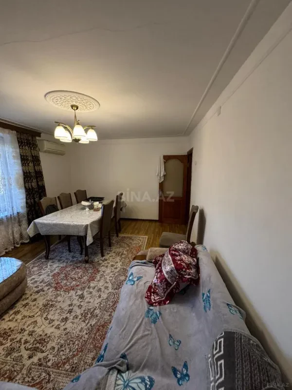 Satılır 3 otaqlı mənzil 60 m²