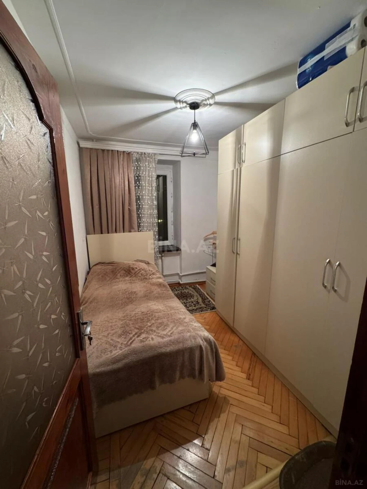 Satılır 3 otaqlı mənzil 60 m²