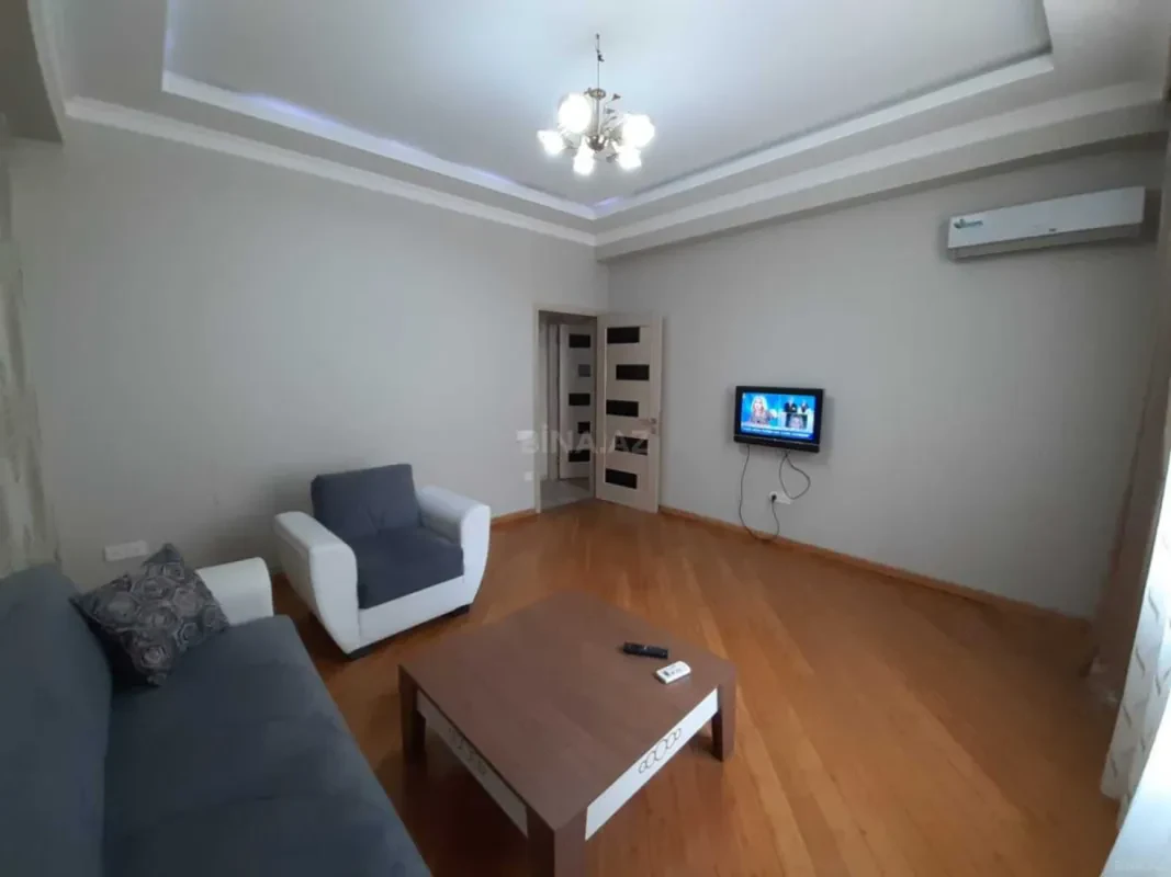 Satılır 2 otaqlı mənzil 60 m²