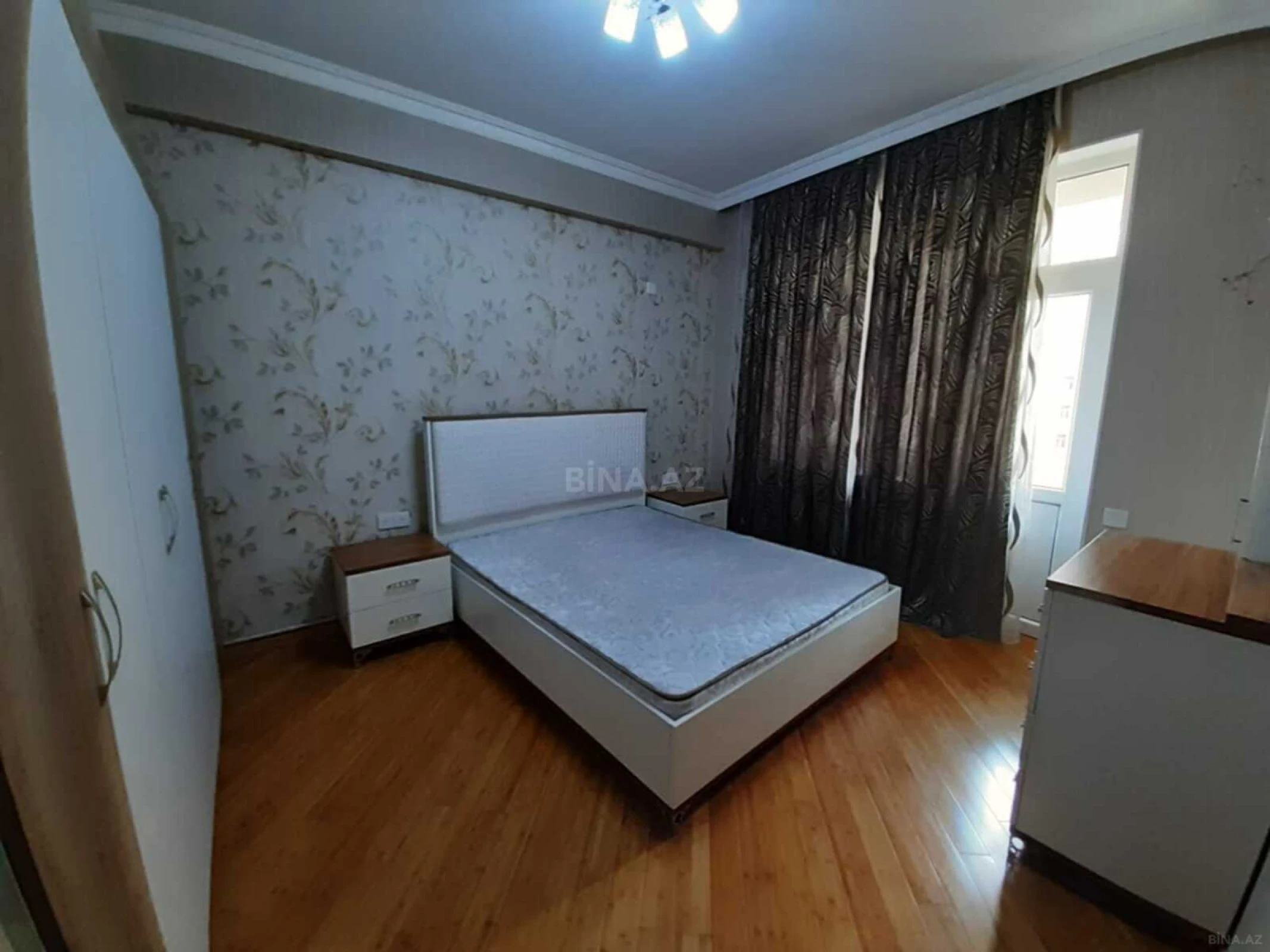 Satılır 2 otaqlı mənzil 60 m²