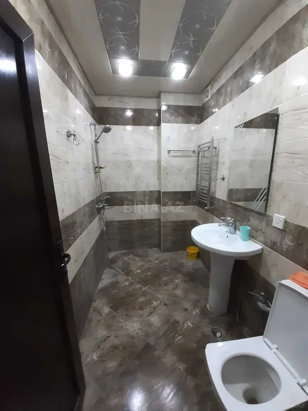 Satılır 2 otaqlı mənzil 60 m²