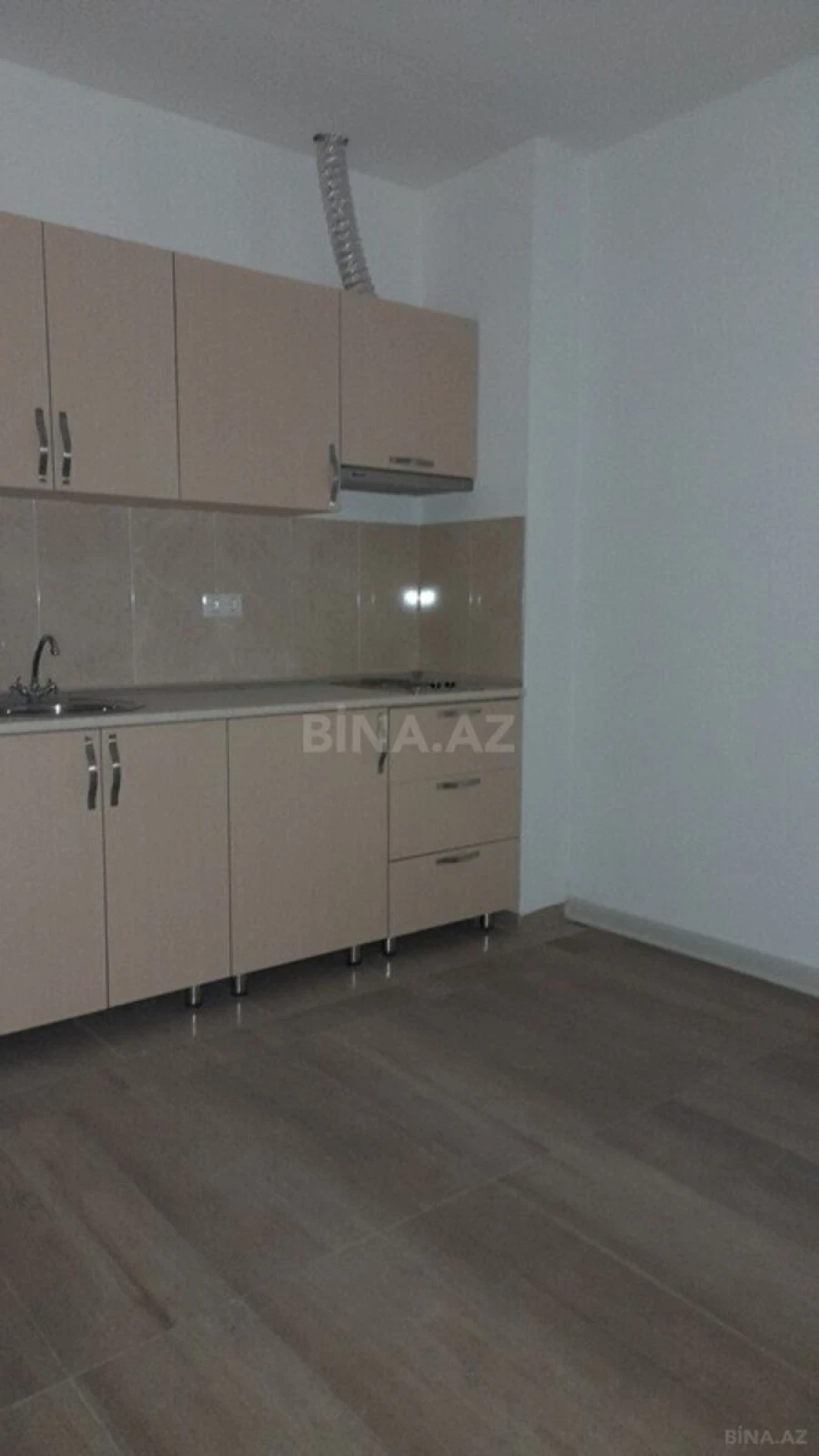 Satılır 5 otaqlı ofis 252 m²
