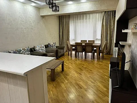 Kirayə verilir 2 otaqlı mənzil 80 m² — Bakı, Xətai 2 otaq 80.00 m²