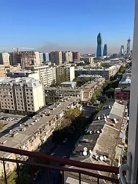 Satılır 2 otaqlı mənzil 160 m²