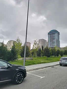 Satılır obyekt 380 m²