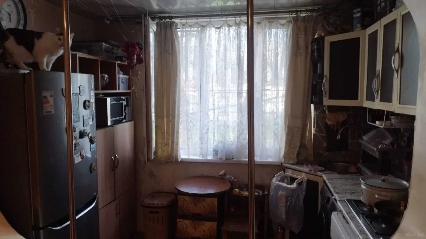 Satılır 2 otaqlı mənzil 32 m²