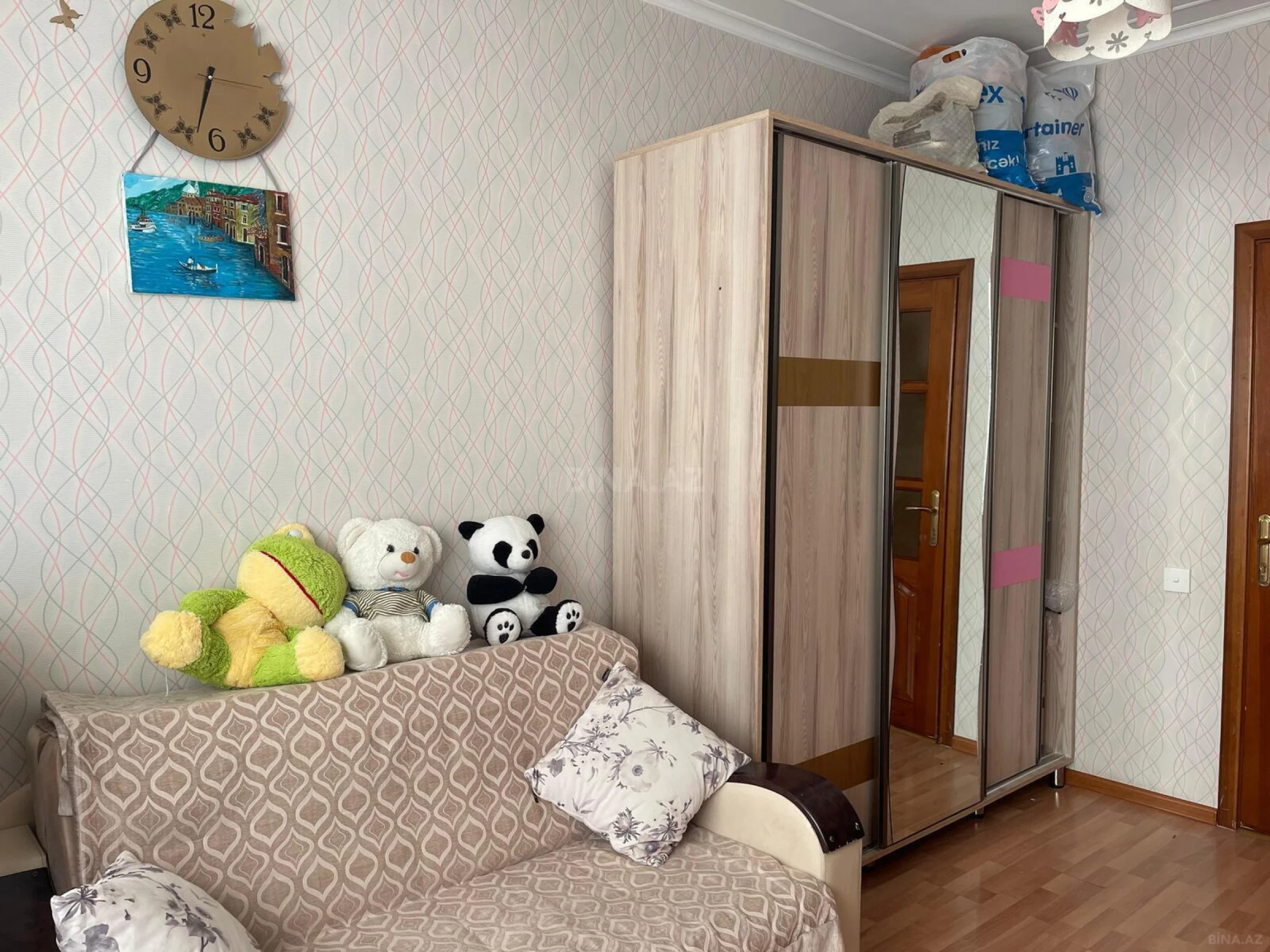 Kirayə verilir 3 otaqlı mənzil 80 m²
