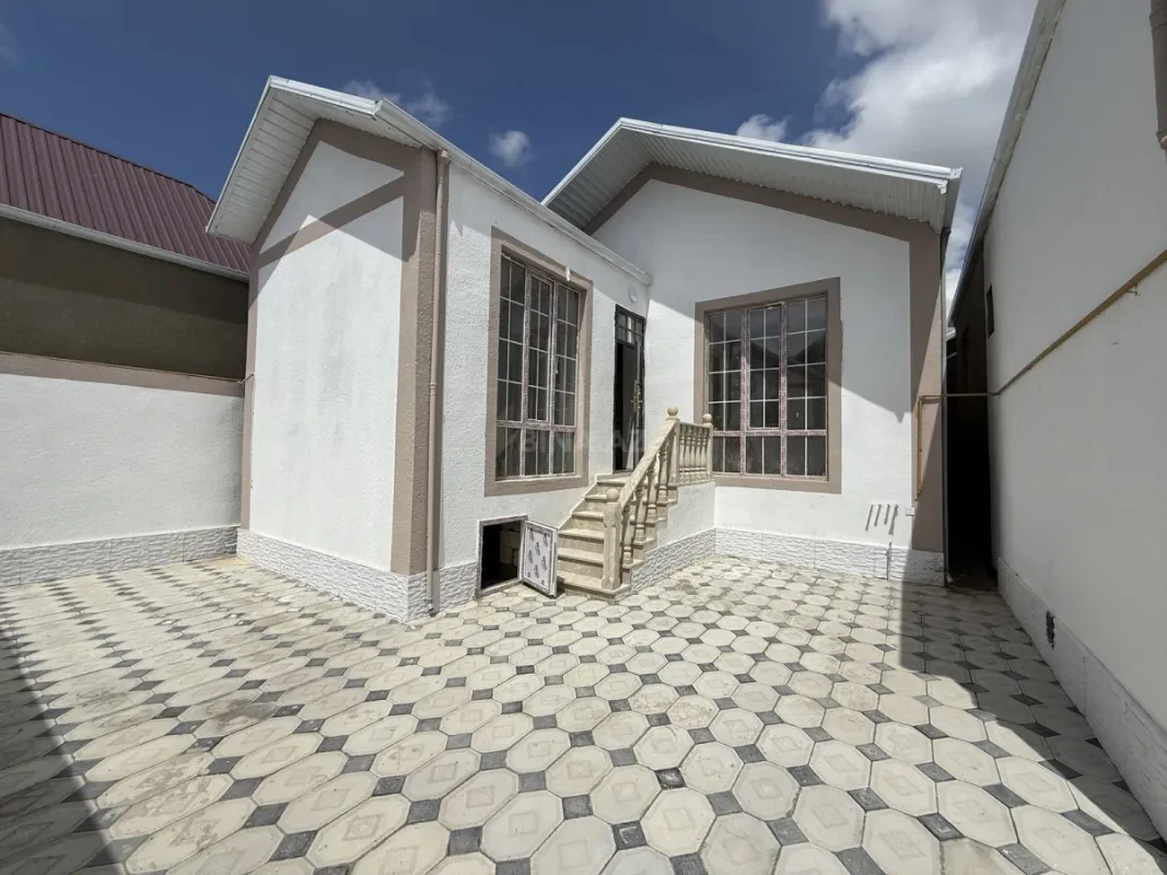 Satılır 2 otaqlı həyət evi 50 m²