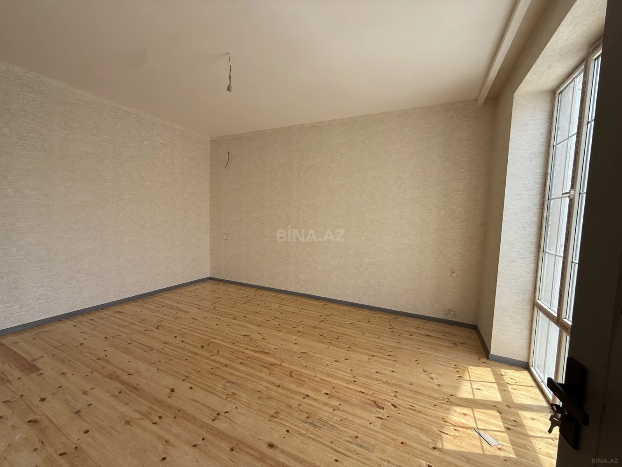 Satılır 2 otaqlı həyət evi 50 m²