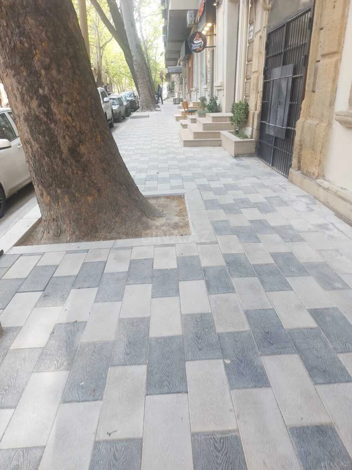 Kirayə verilir 3 otaqlı ofis 65 m²
