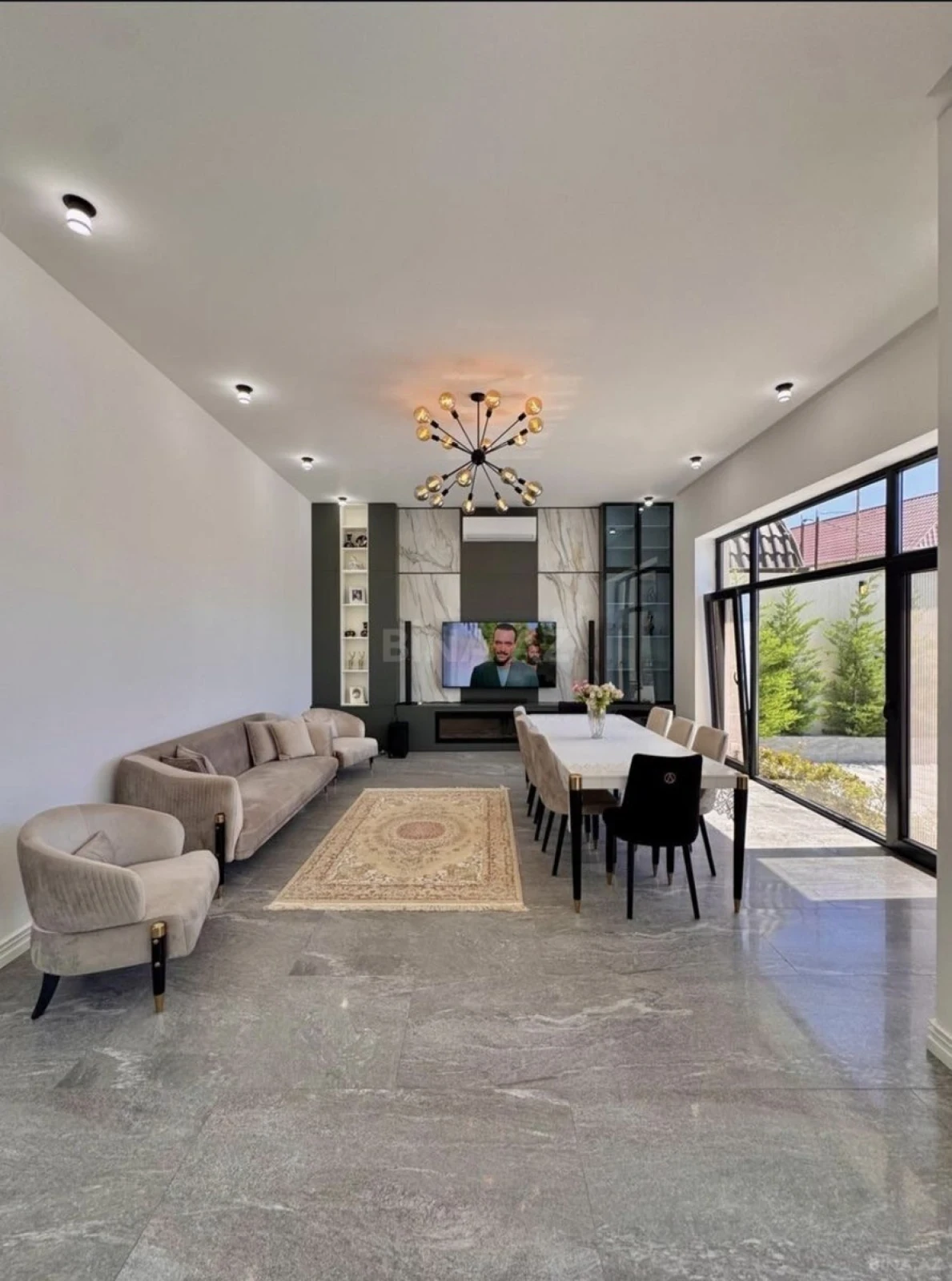 Kirayə verilir 4 otaqlı həyət evi 200 m²