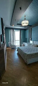 Kirayə verilir 3 otaqlı mənzil 170 m²