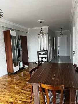 Kirayə verilir 1 otaqlı mənzil 150 m²